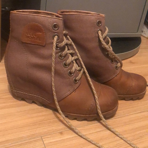 BNWOT Sorrel PDX premium ladies wedge sexy winter boots - Picture 1 of 13